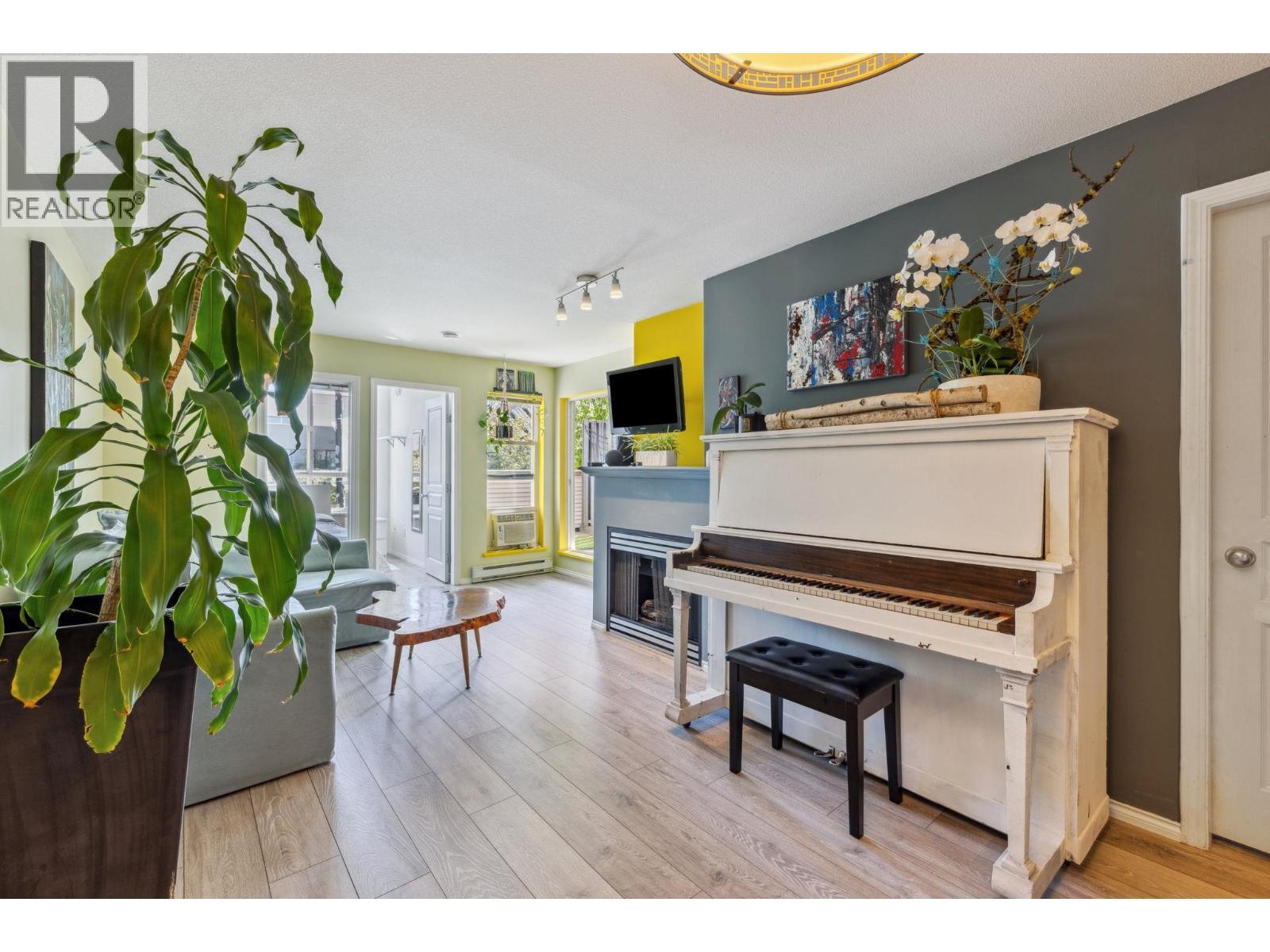 Photo 8 of 202 3939 Hastings Street, Burnaby BC