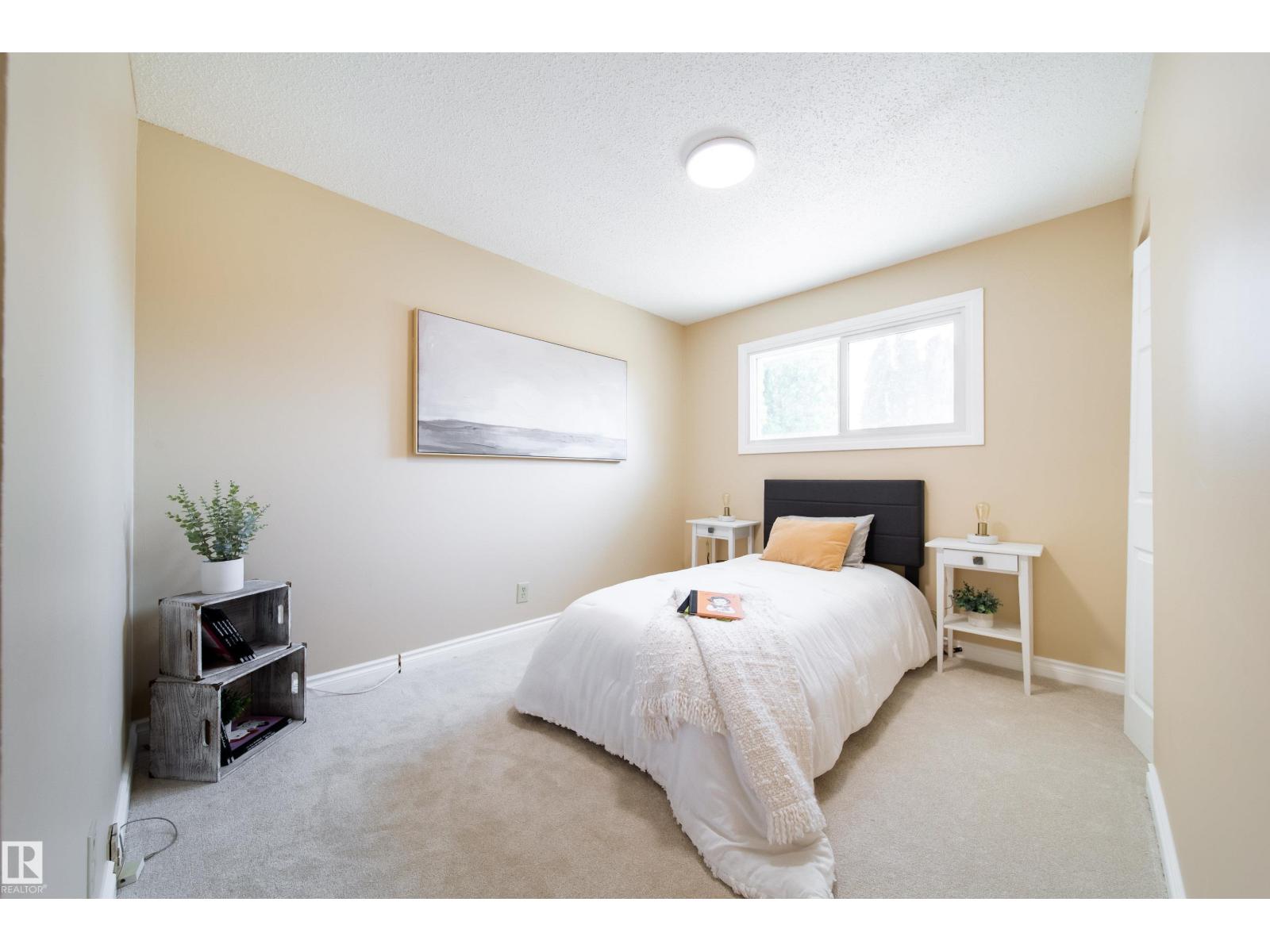 Photo 15 of 7808 22 Av Nw, Edmonton AB