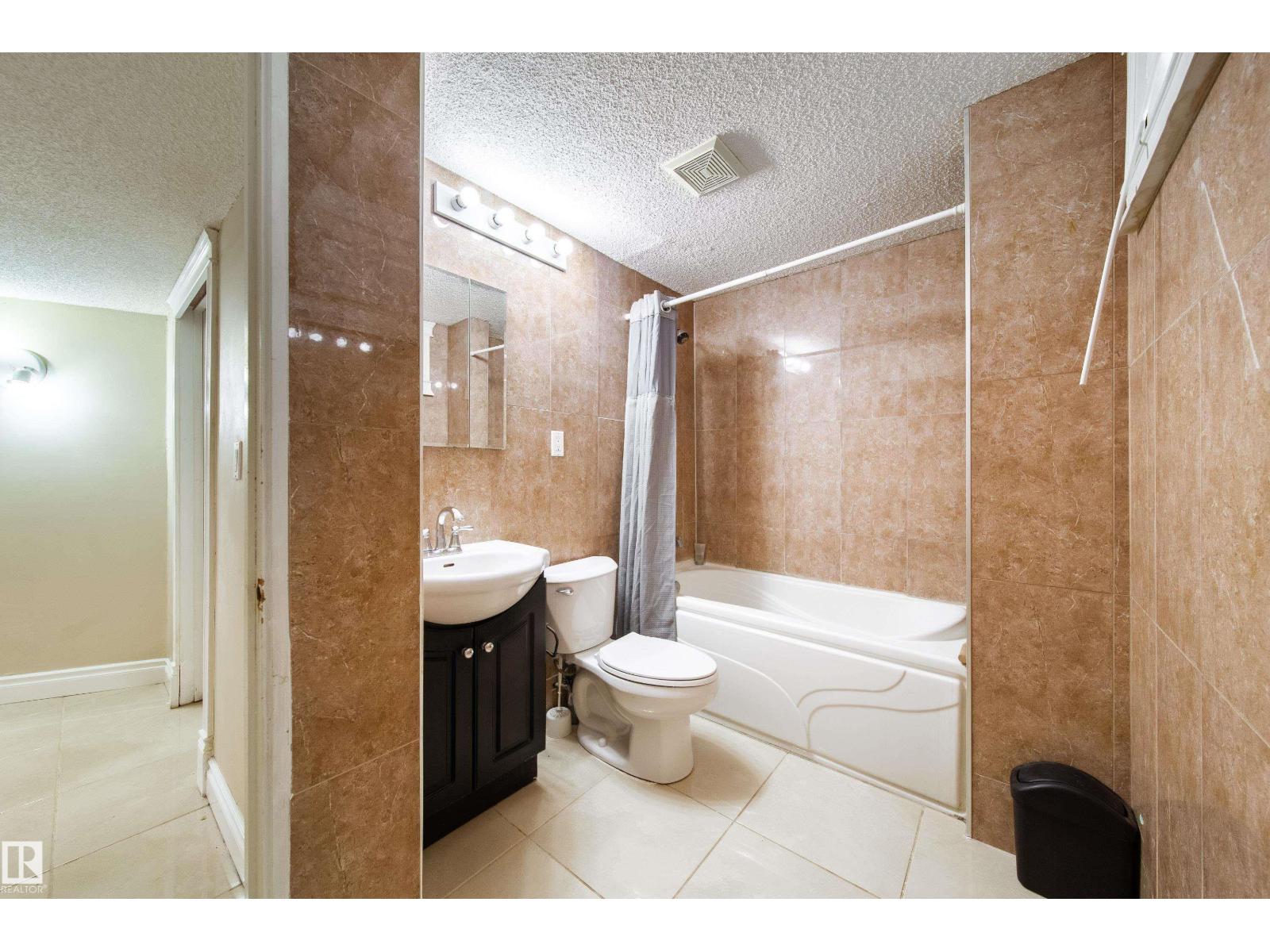 Photo 26 of 7808 22 Av Nw, Edmonton AB