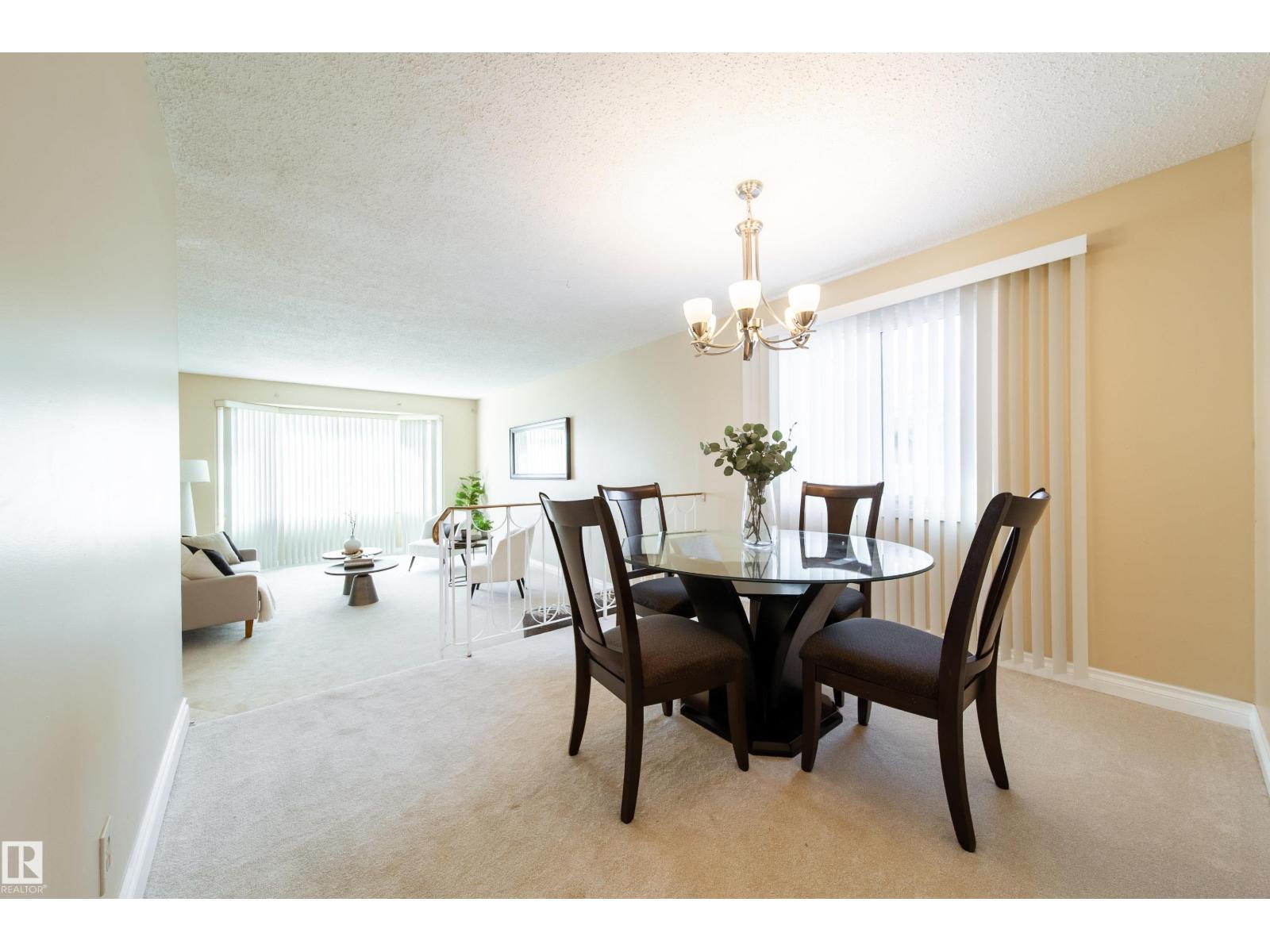 Photo 6 of 7808 22 Av Nw, Edmonton AB