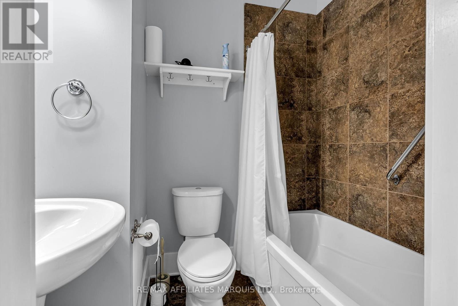 Photo 9 of 405 710 Cotton Mill Street, Cornwall ON