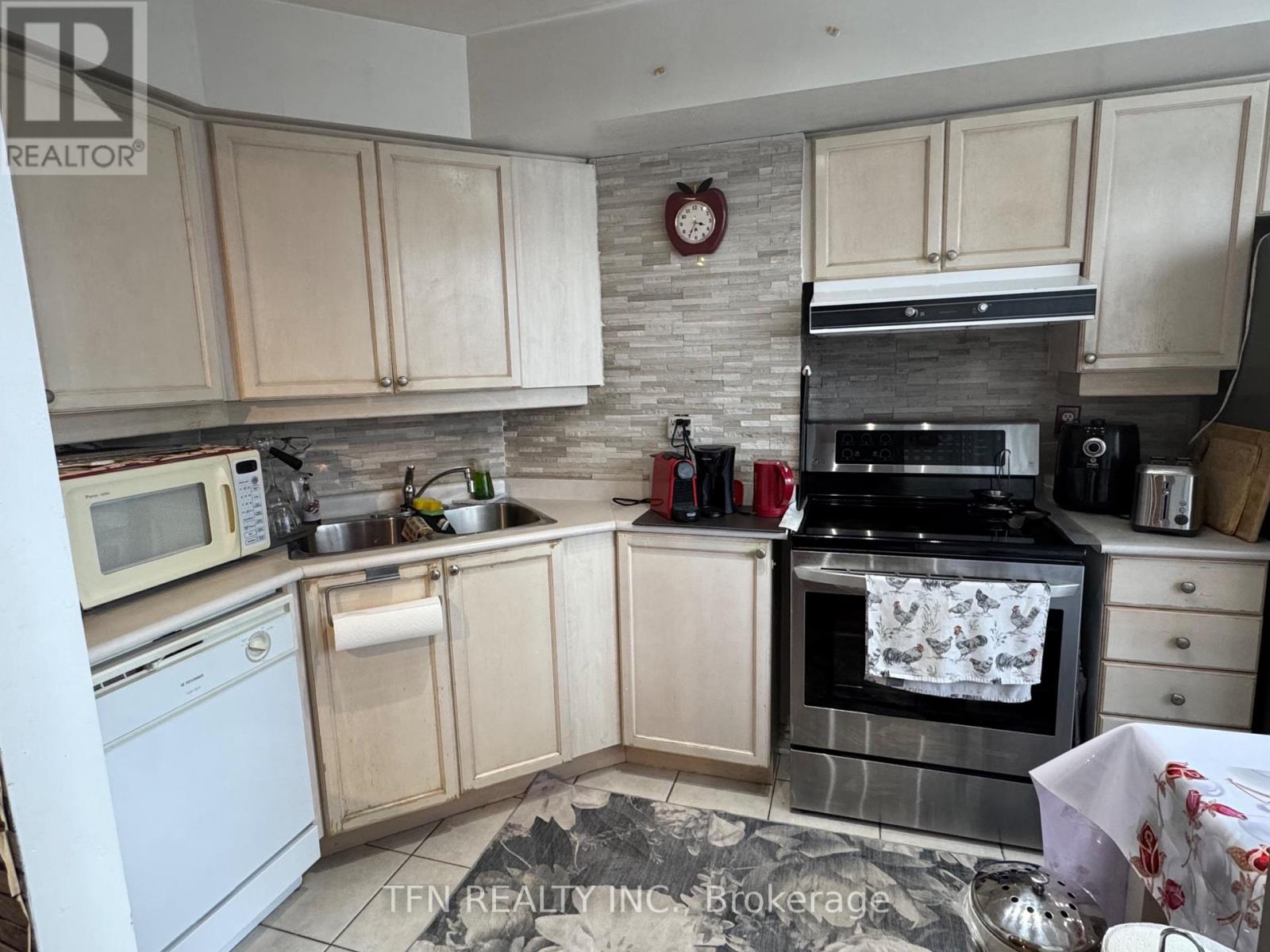 Photo 20 of 412 3 Rean Drive, Toronto ON
