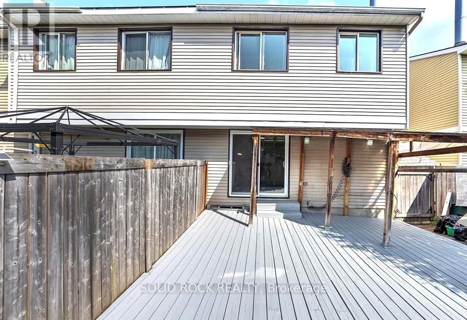 Photo 27 of 348 Monica Crescent, Ottawa ON