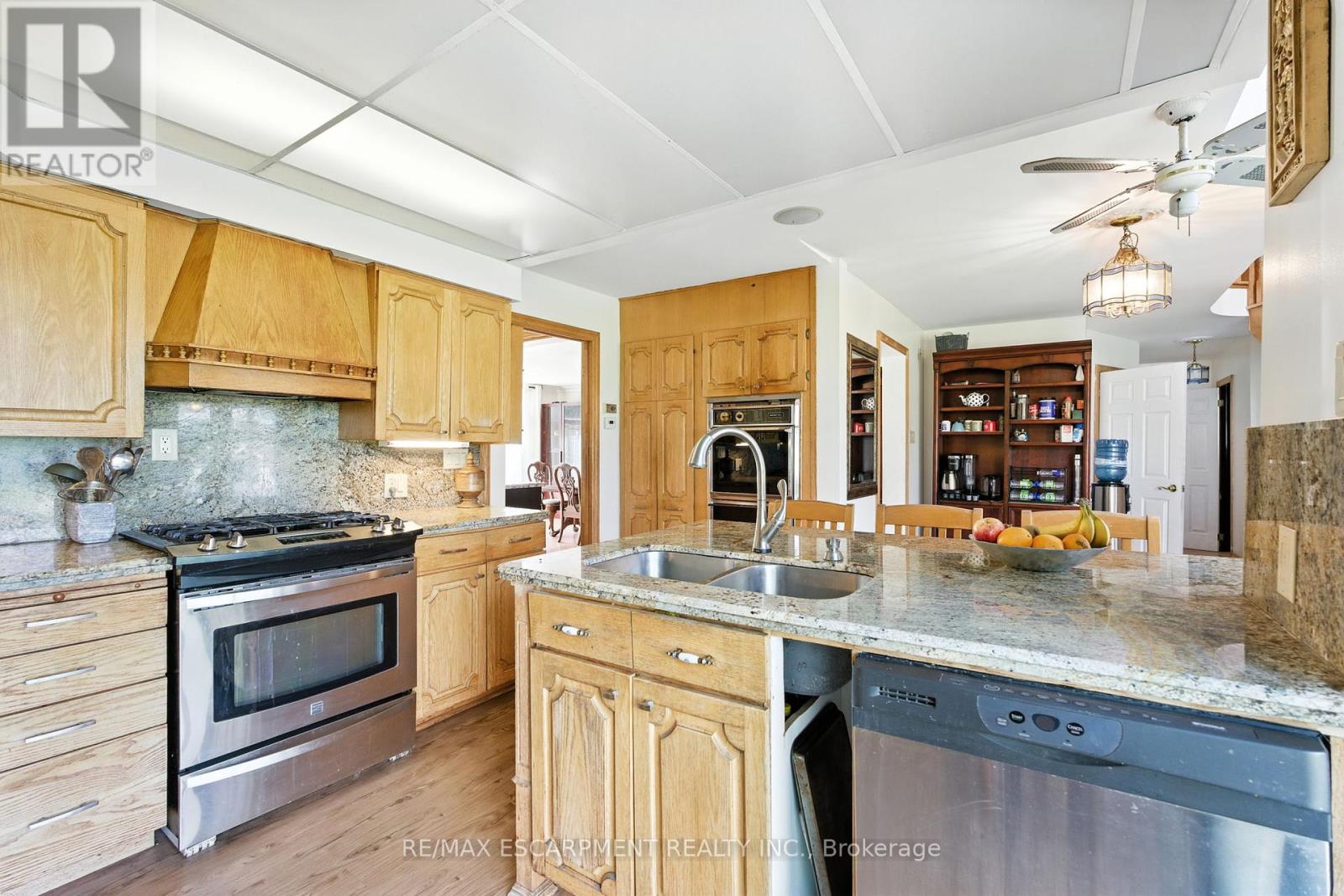 Photo 32 of 5 Mazza Avenue, Hamilton ON