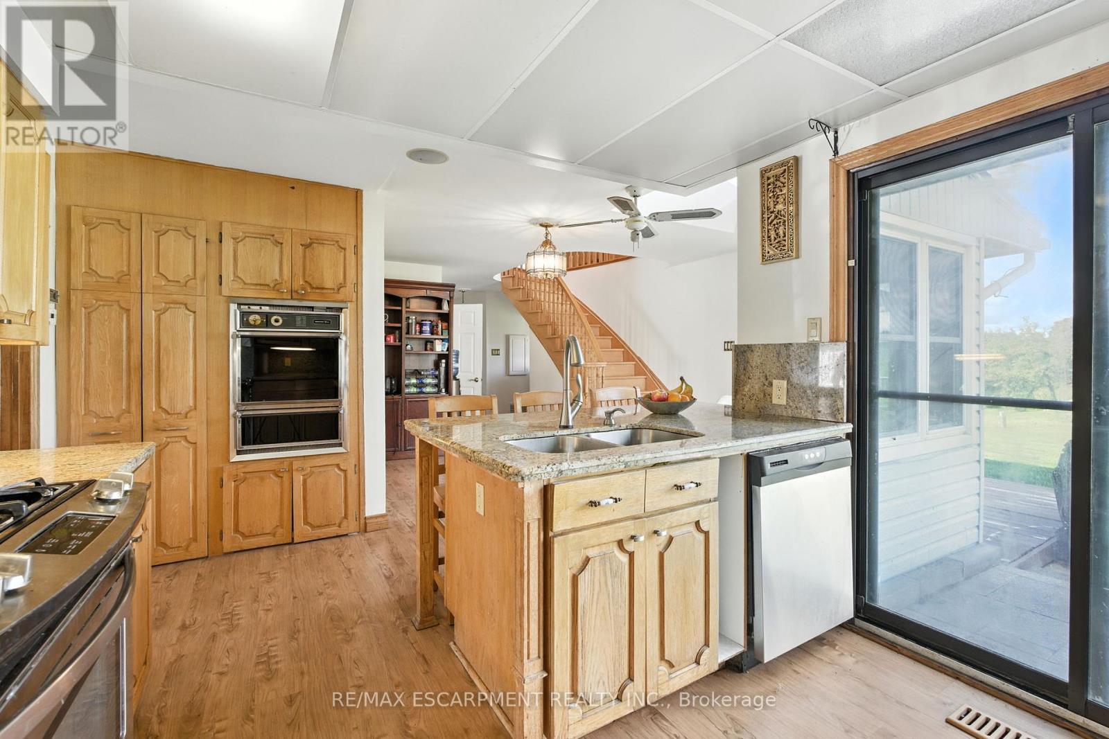 Photo 15 of 5 Mazza Avenue, Hamilton ON