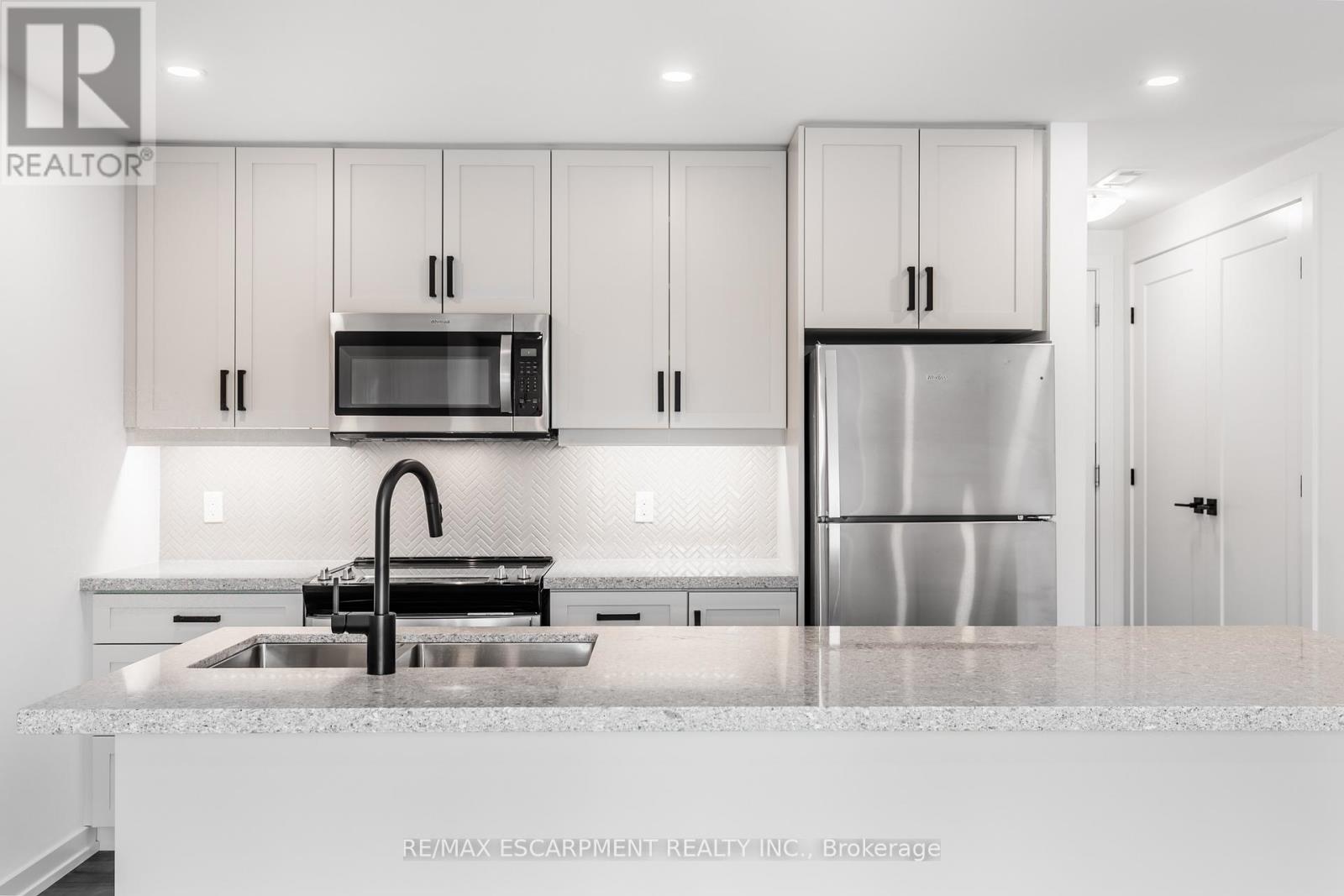 Photo 17 of 243 Burke Street, Hamilton ON
