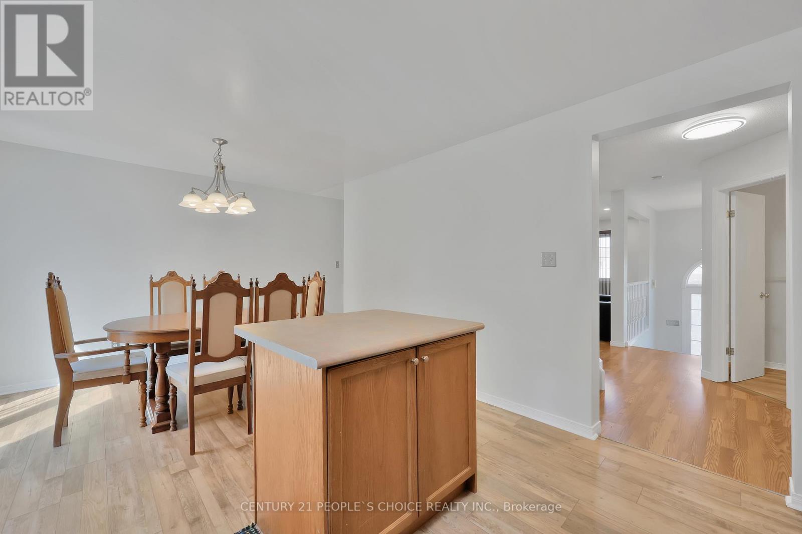 Photo 30 of 34 Phair Crescent, London South ON