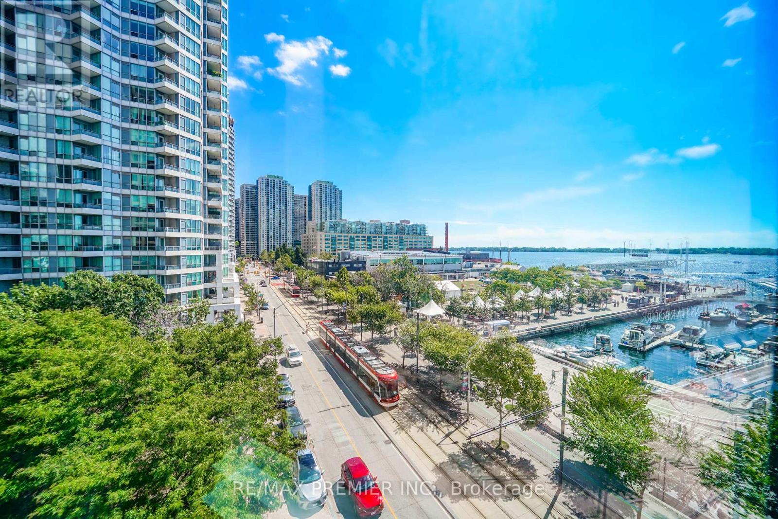Photo 16 of Unit 601 250 Queens Quay Boulevard W, Toronto ON