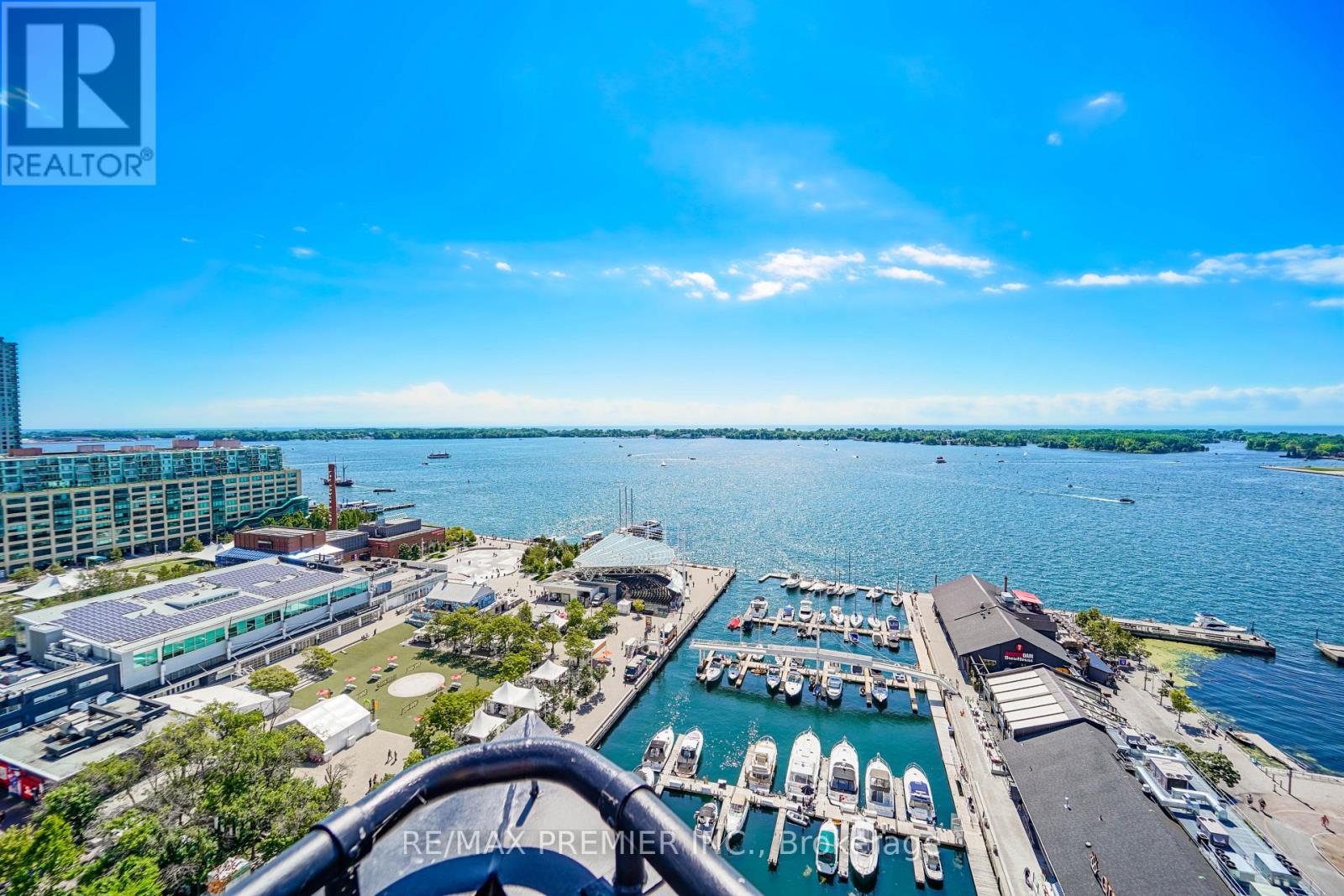Photo 25 of Unit 601 250 Queens Quay Boulevard W, Toronto ON