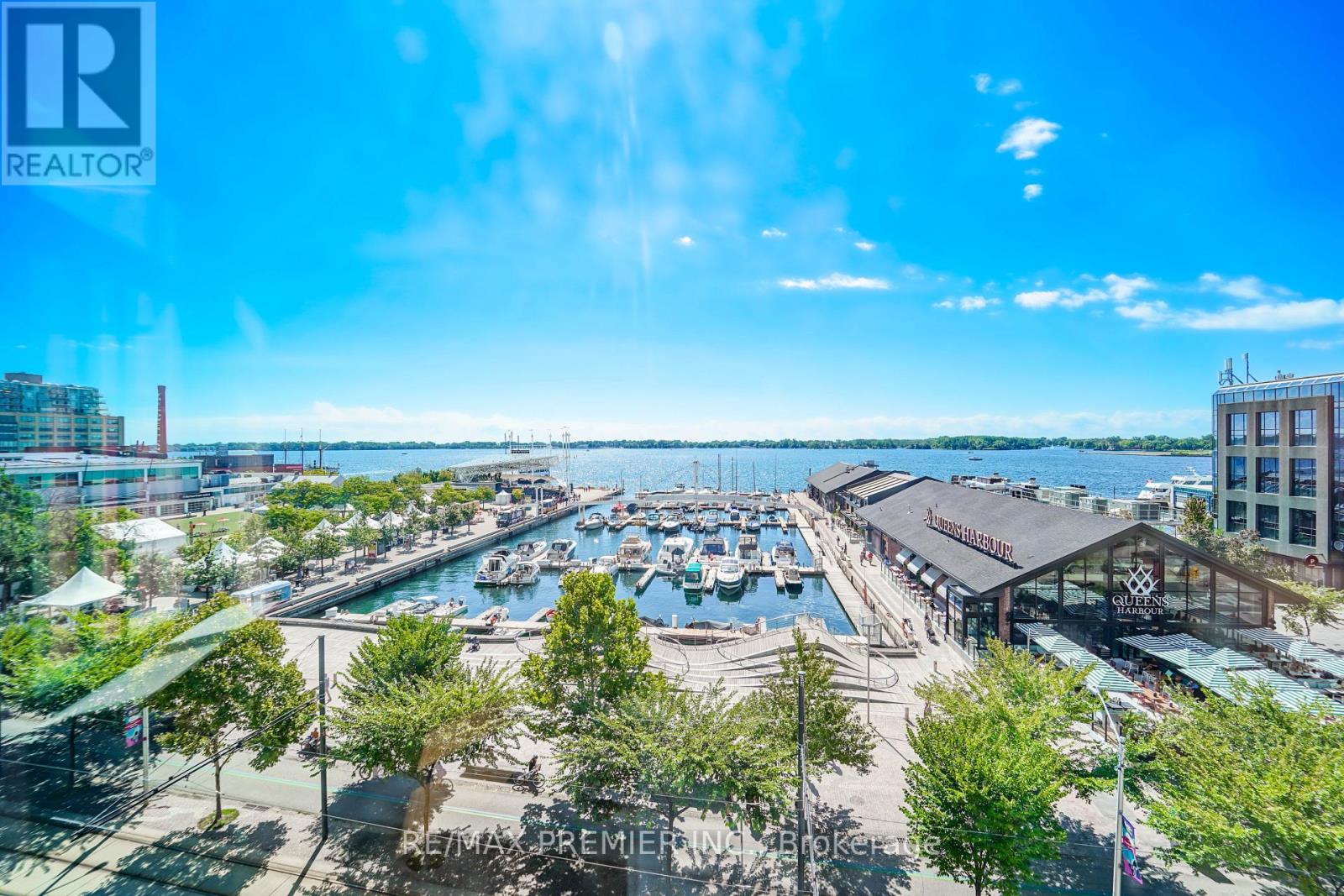 Photo 22 of Unit 601 250 Queens Quay Boulevard W, Toronto ON