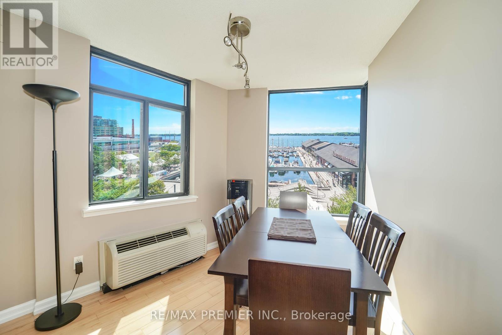 Photo 17 of Unit 601 250 Queens Quay Boulevard W, Toronto ON