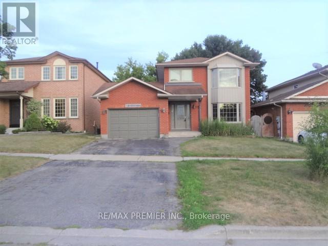 Photo 11 of Main 49 Bassett Boulevard, Whitby ON