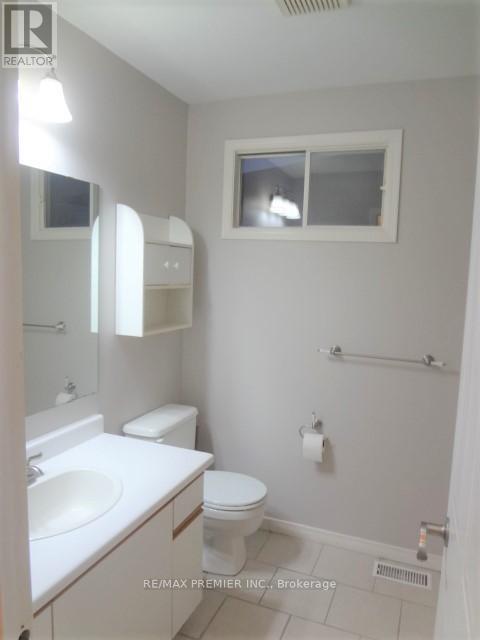 Photo 14 of Main 49 Bassett Boulevard, Whitby ON