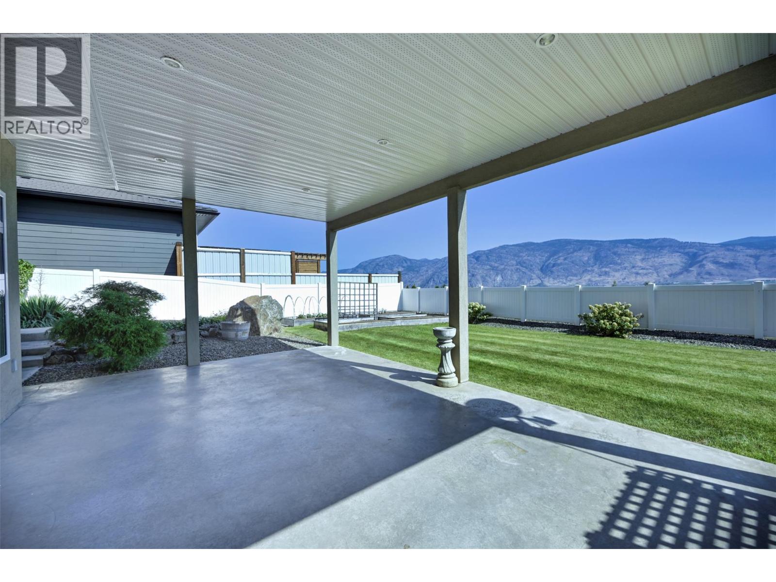 3631 Sawgrass Drive, Osoyoos