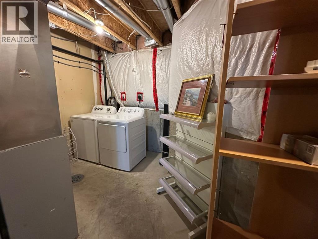 Photo 32 of 125 Sandpiper Lane Nw, Calgary AB