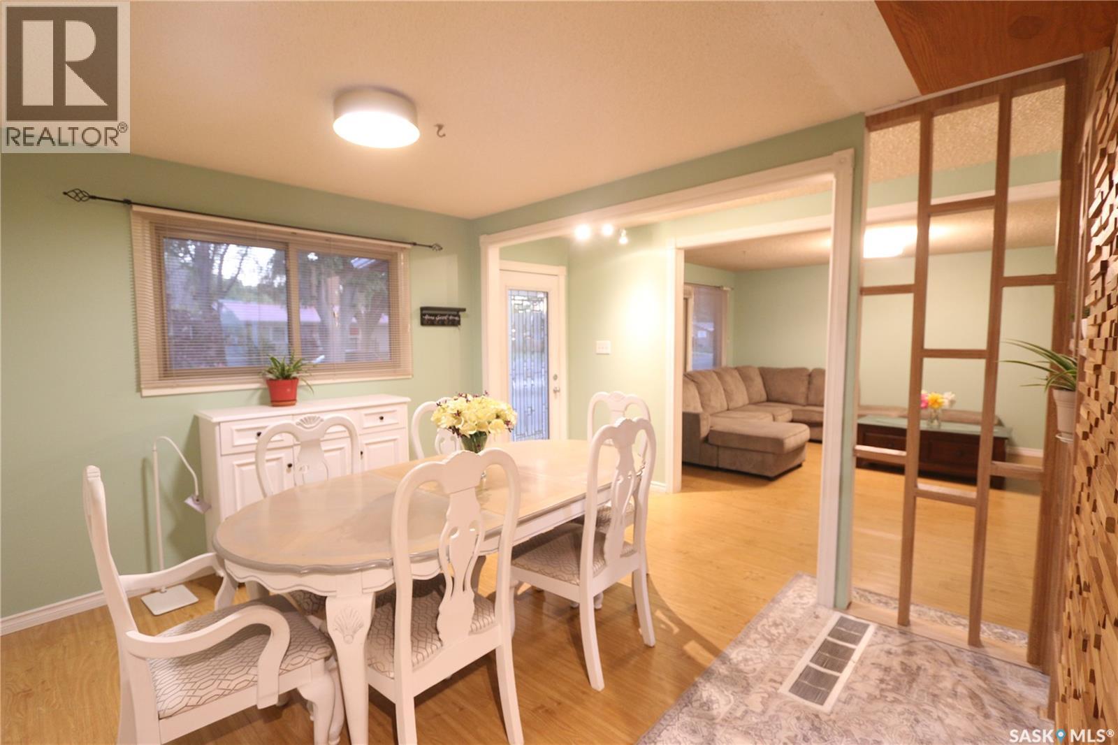 Photo 9 of 1500 Macpherson Avenue, Regina SK