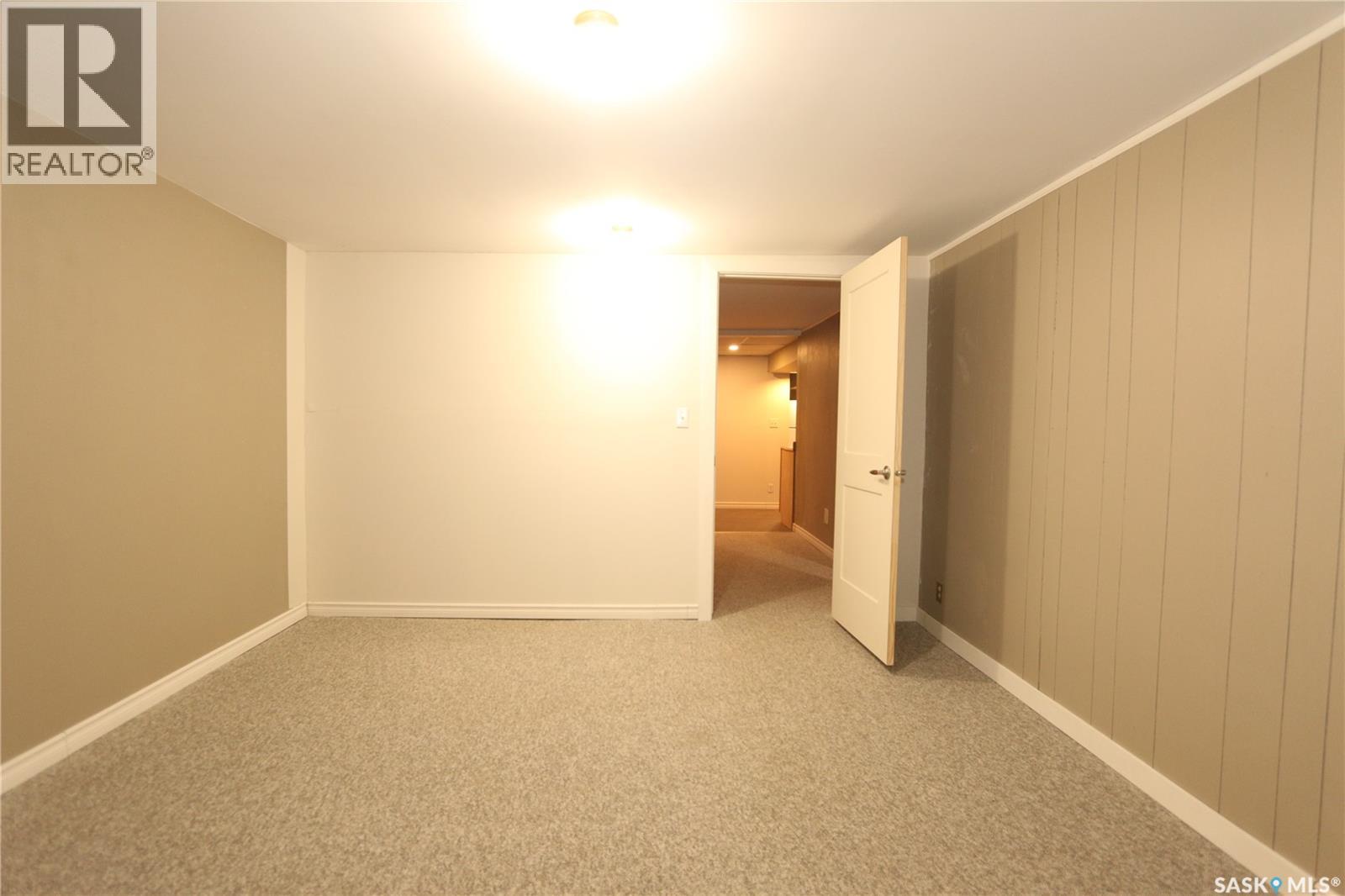 Photo 32 of 1500 Macpherson Avenue, Regina SK