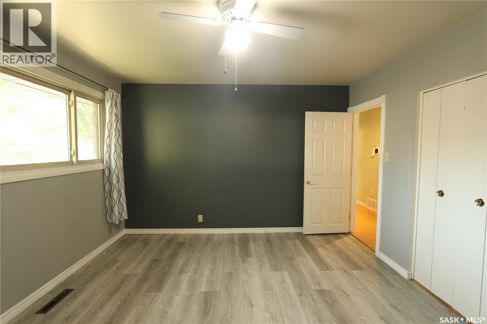 Photo 16 of 1500 Macpherson Avenue, Regina SK