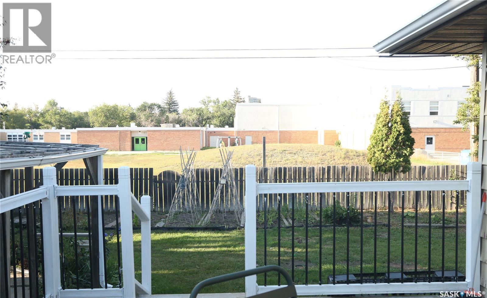 Photo 44 of 1500 Macpherson Avenue, Regina SK