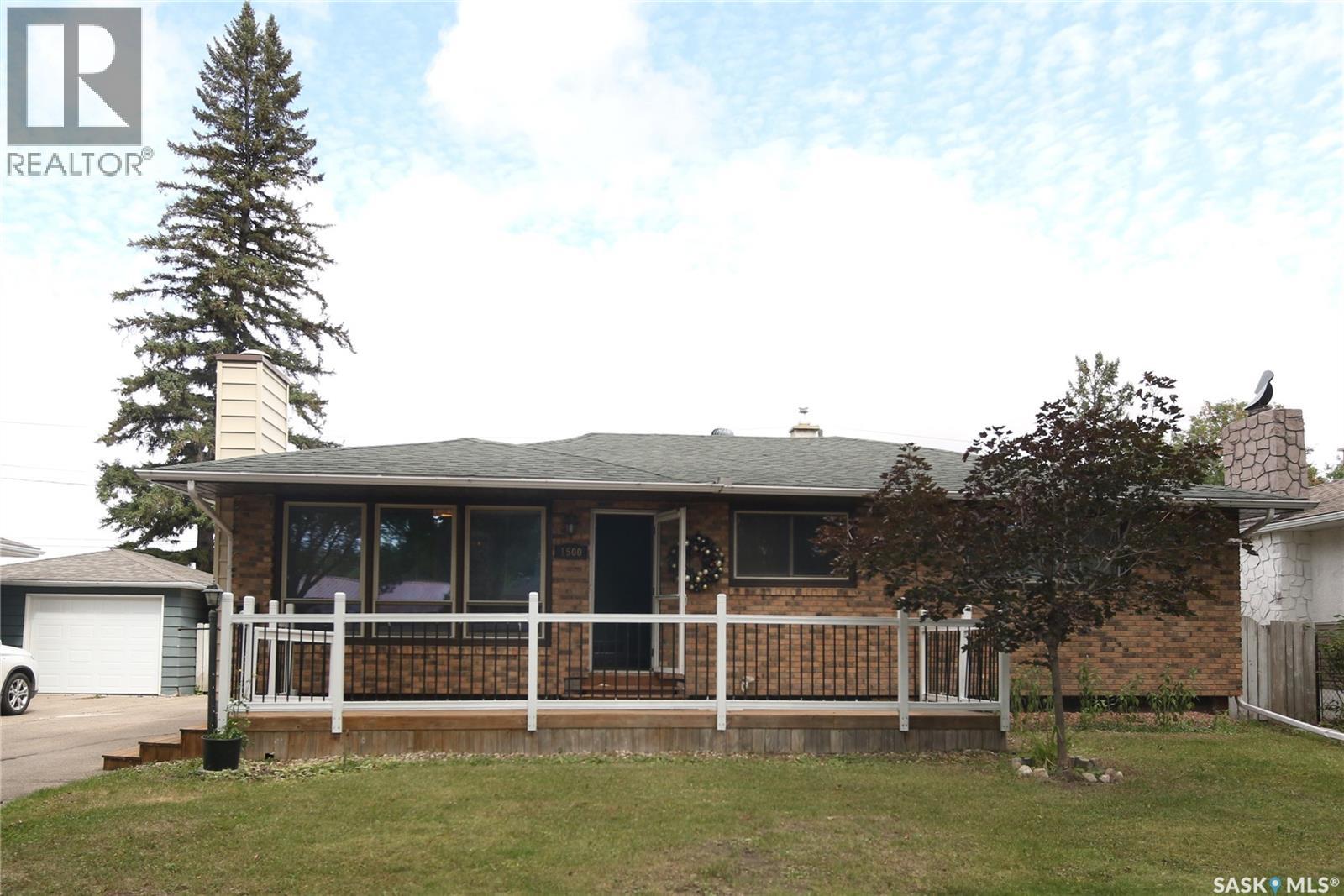 Photo 4 of 1500 Macpherson Avenue, Regina SK