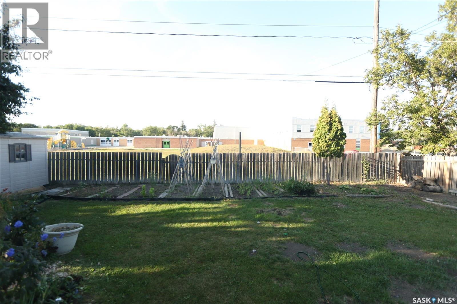 Photo 45 of 1500 Macpherson Avenue, Regina SK