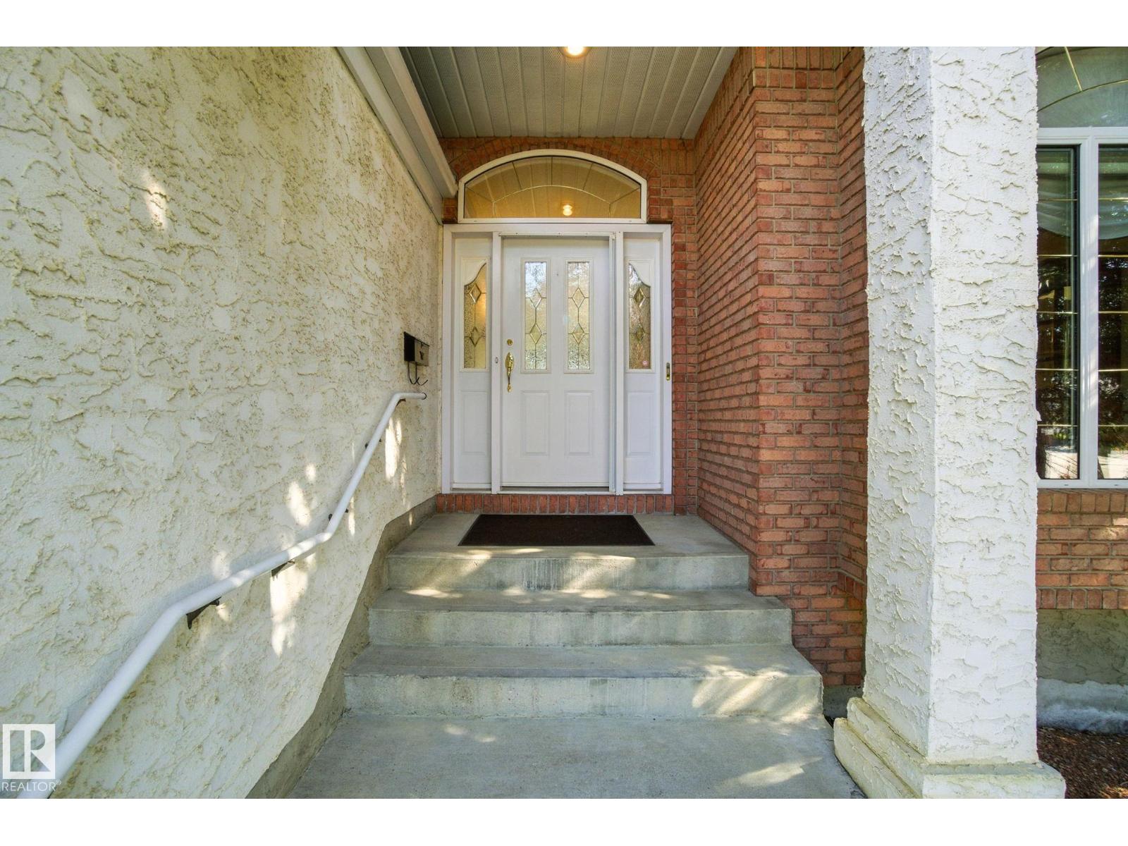 Photo 41 of 172 Blackburn W Sw, Edmonton AB