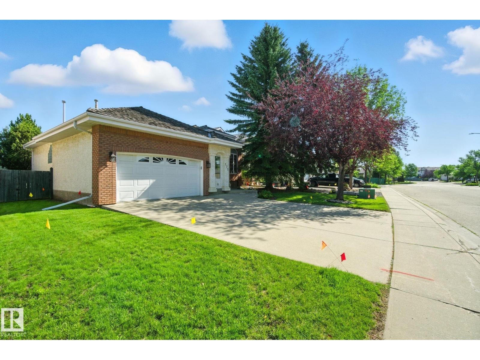 Photo 75 of 172 Blackburn W Sw, Edmonton AB