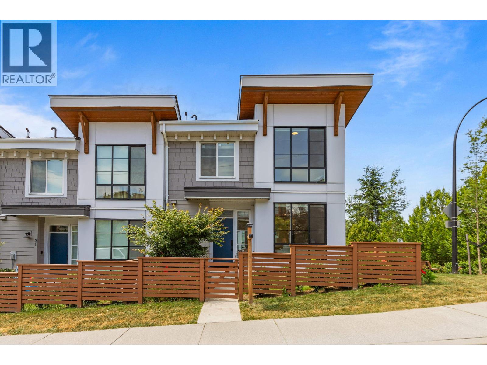 Photo 2 of 22 23183 136 Avenue, Maple Ridge BC