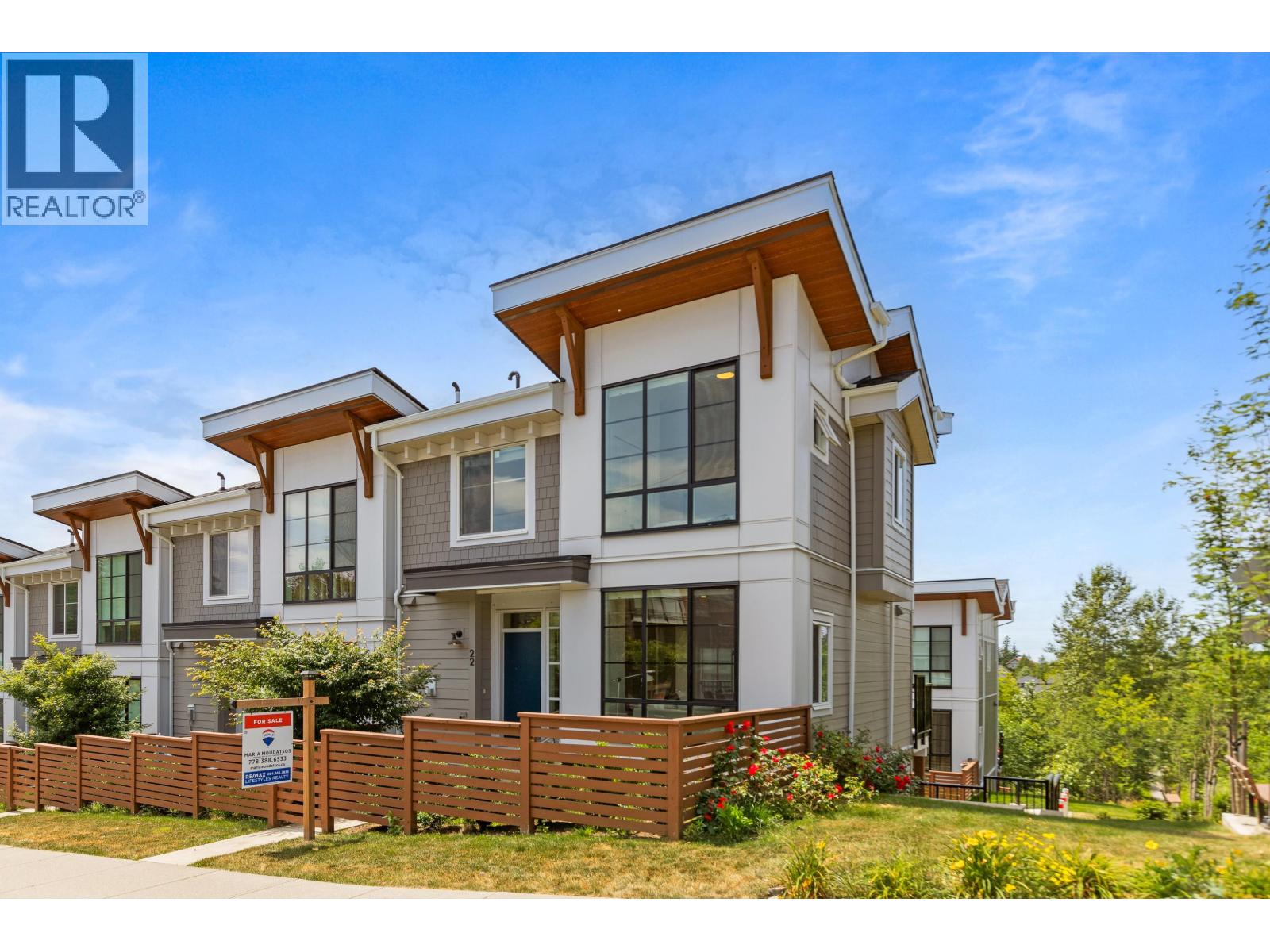 Photo 4 of 22 23183 136 Avenue, Maple Ridge BC