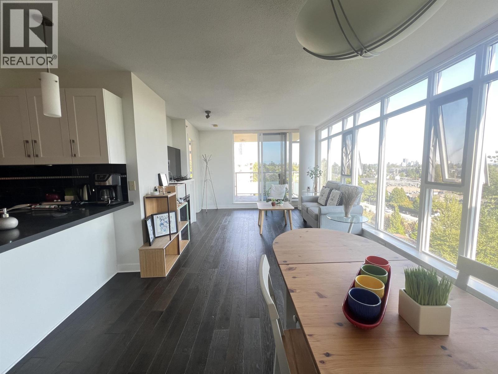 Photo 5 of 1207 7090 Edmonds Street, Burnaby BC