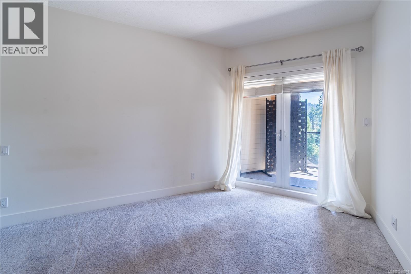 Photo 6 of 210 1400 Lynburne Pl, Langford BC