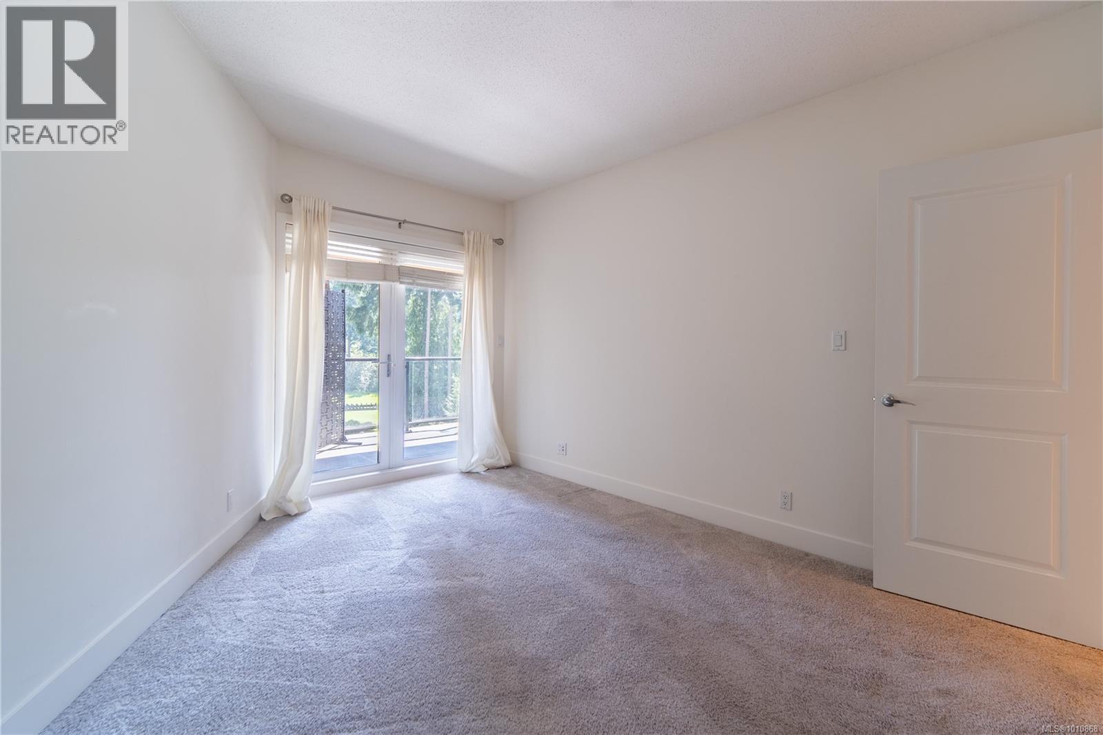 Photo 25 of 210 1400 Lynburne Pl, Langford BC