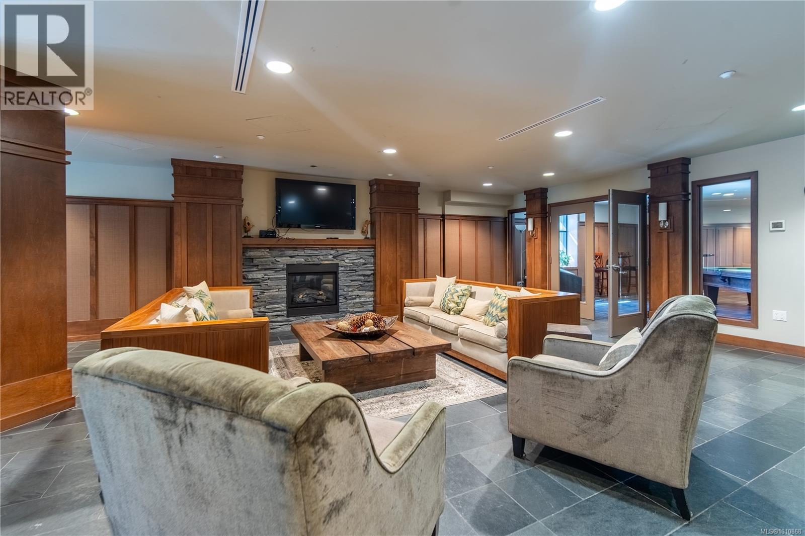 Photo 15 of 210 1400 Lynburne Pl, Langford BC