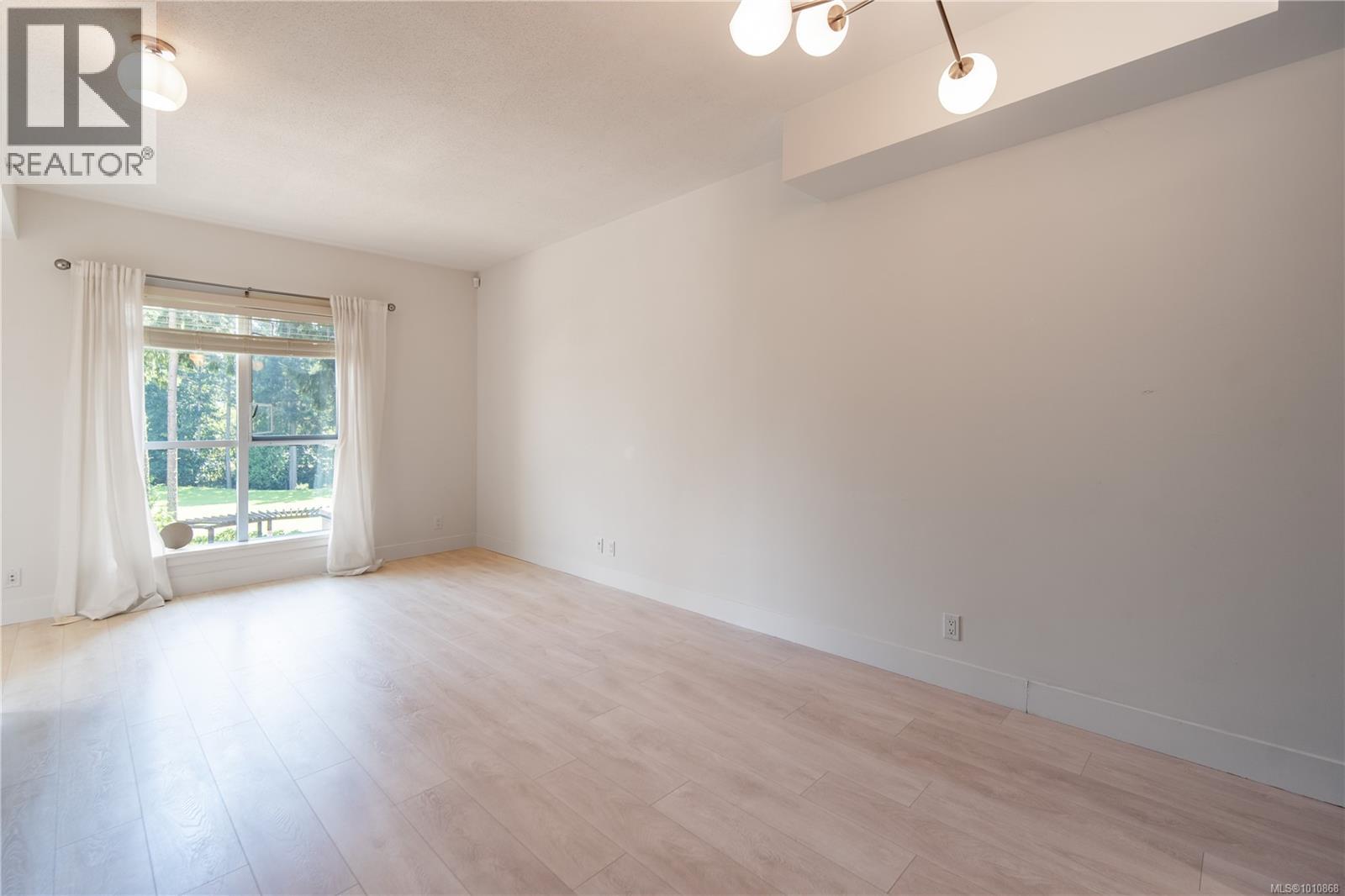 Photo 7 of 210 1400 Lynburne Pl, Langford BC