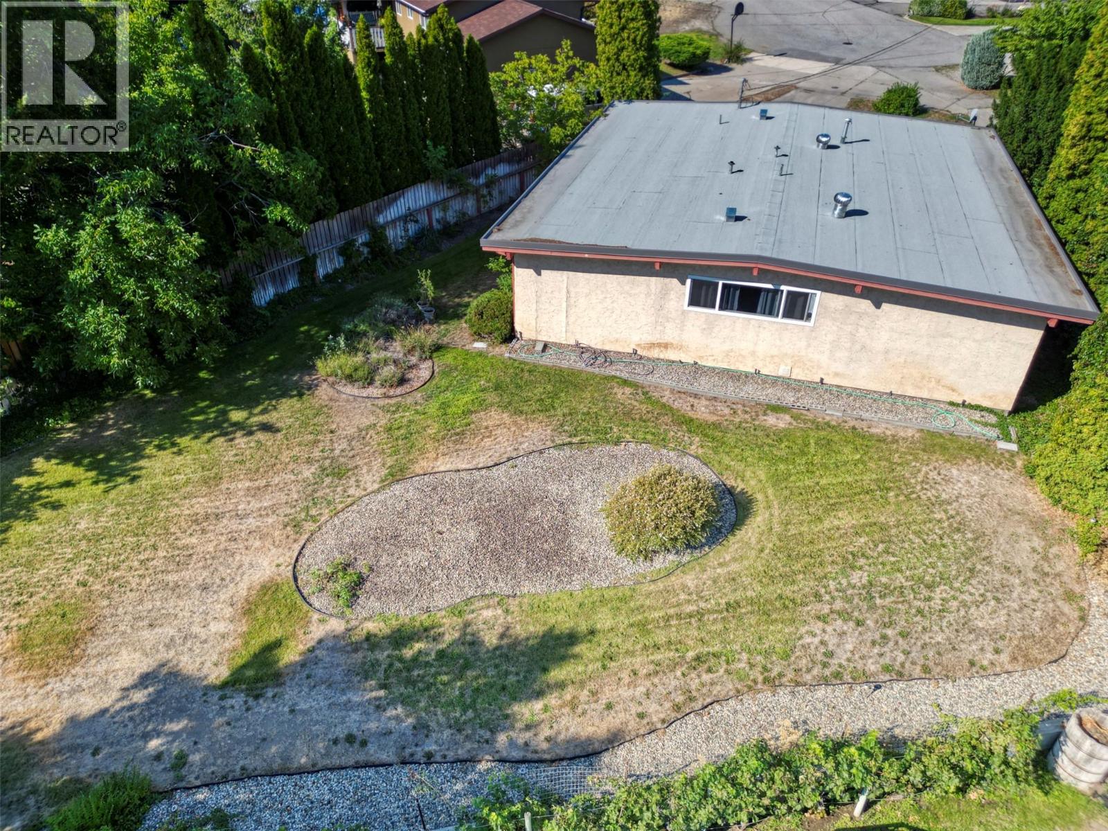 21 LAMBERT Court, Osoyoos