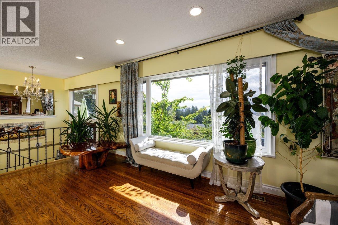 Photo 25 of 4577 Meadowbank Close, North Vancouver BC