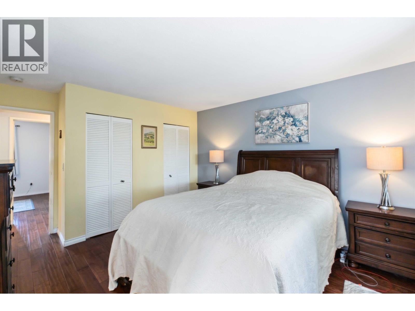 Photo 6 of 21064 Barker Avenue, Maple Ridge BC