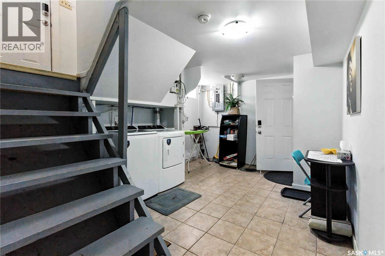 Photo 23 of 1426 10th Street E, Saskatoon SK
