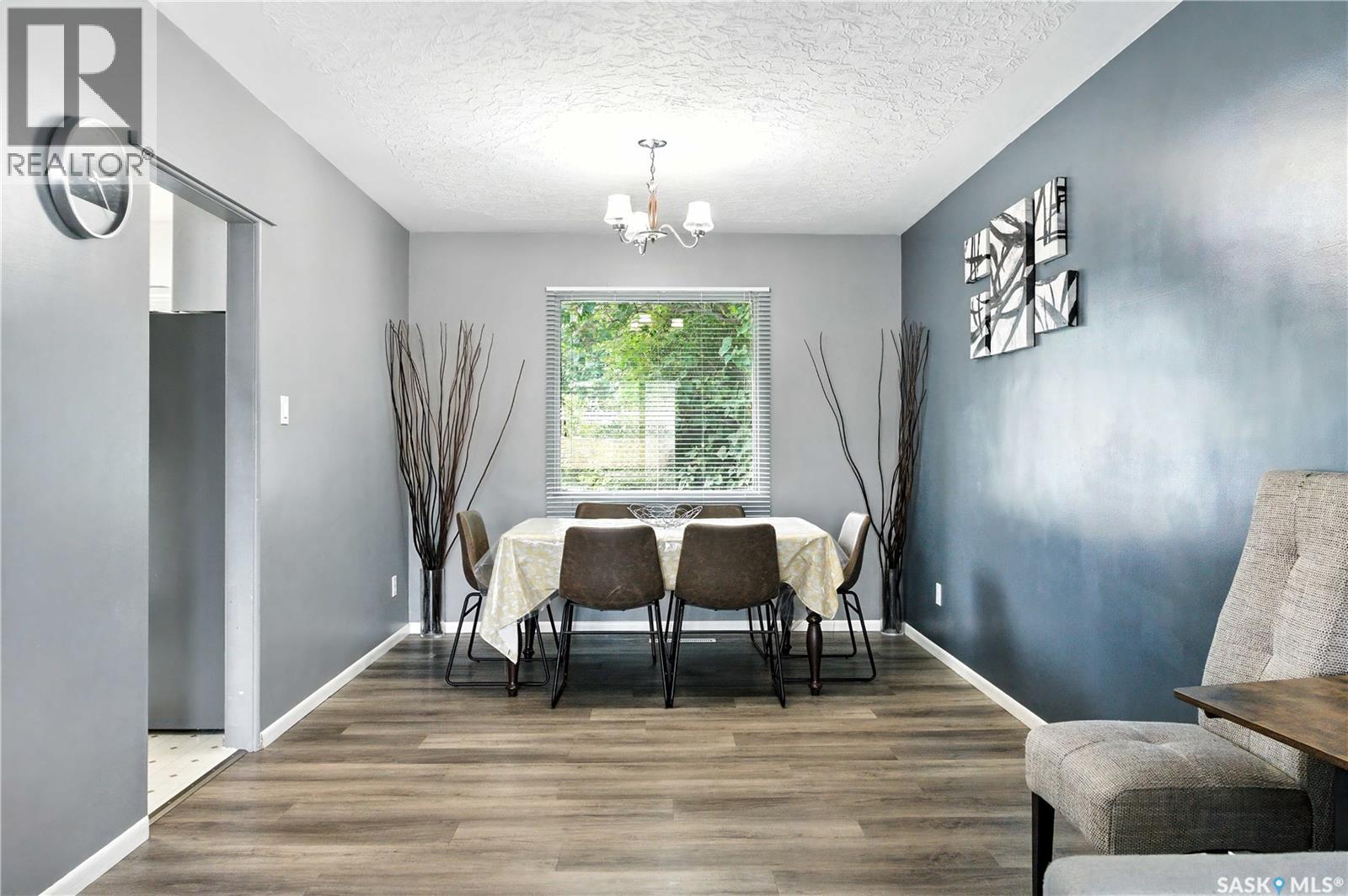 Photo 8 of 1426 10th Street E, Saskatoon SK