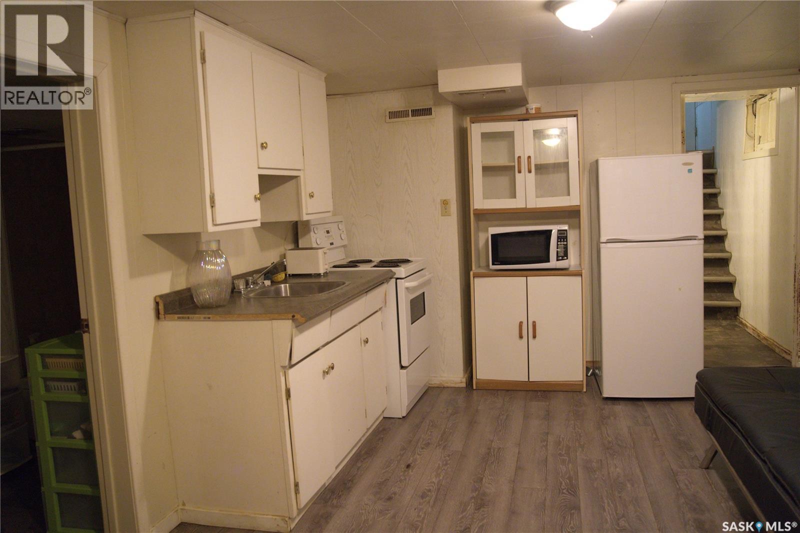 Photo 31 of 1114 C Avenue N, Saskatoon SK