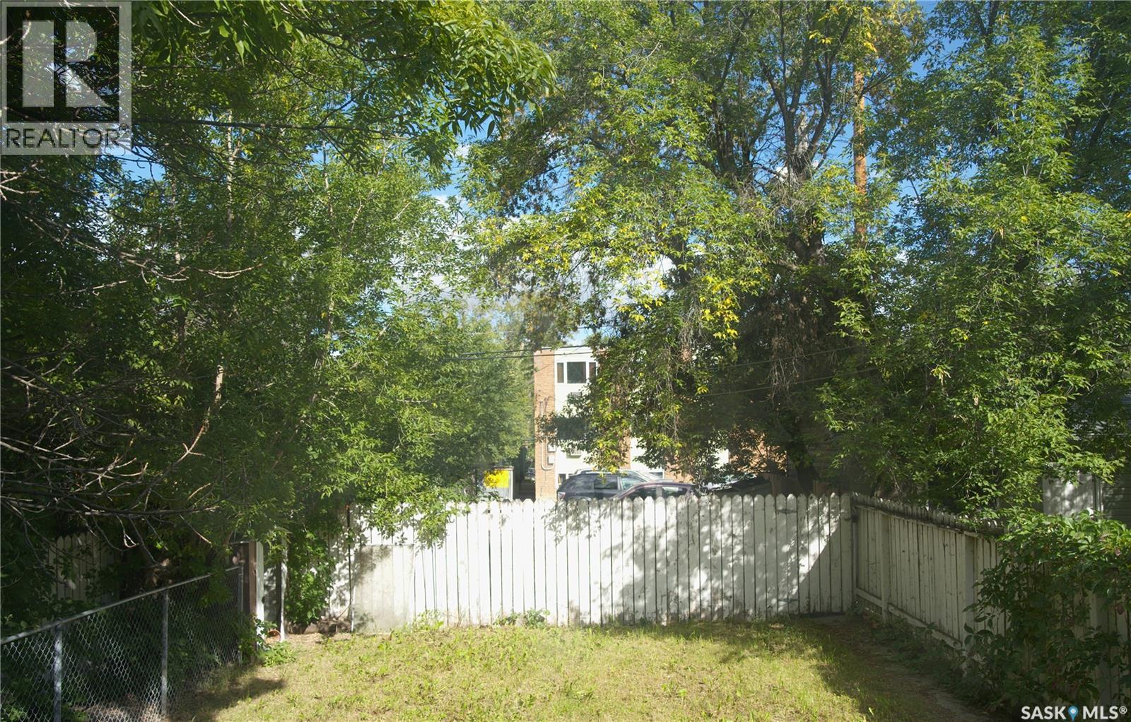 Photo 49 of 1114 C Avenue N, Saskatoon SK