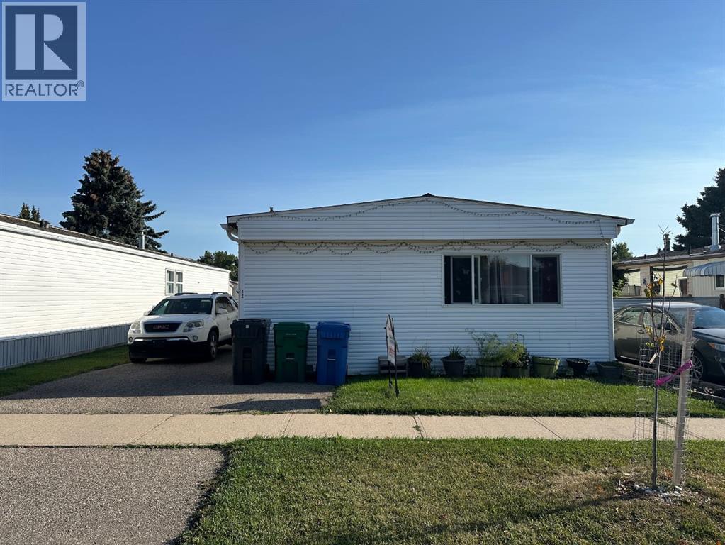 Photo 10 of 12 1410 43 Street S, Lethbridge AB