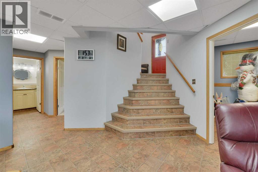 Photo 23 of 52 Parkside Crescent, Blackfalds AB