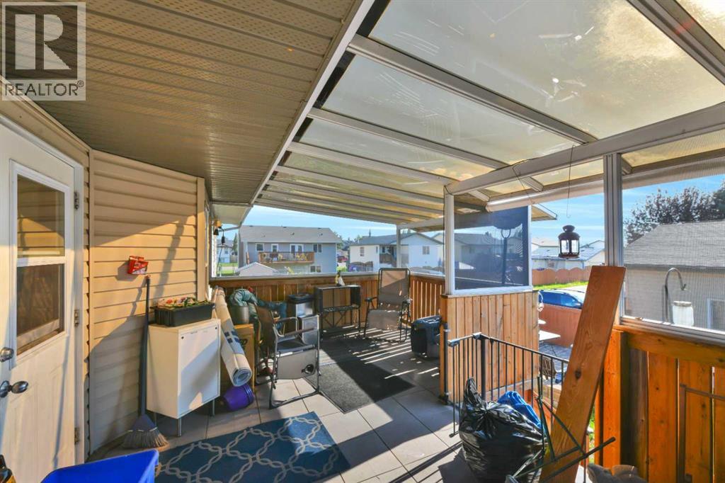 Photo 8 of 52 Parkside Crescent, Blackfalds AB