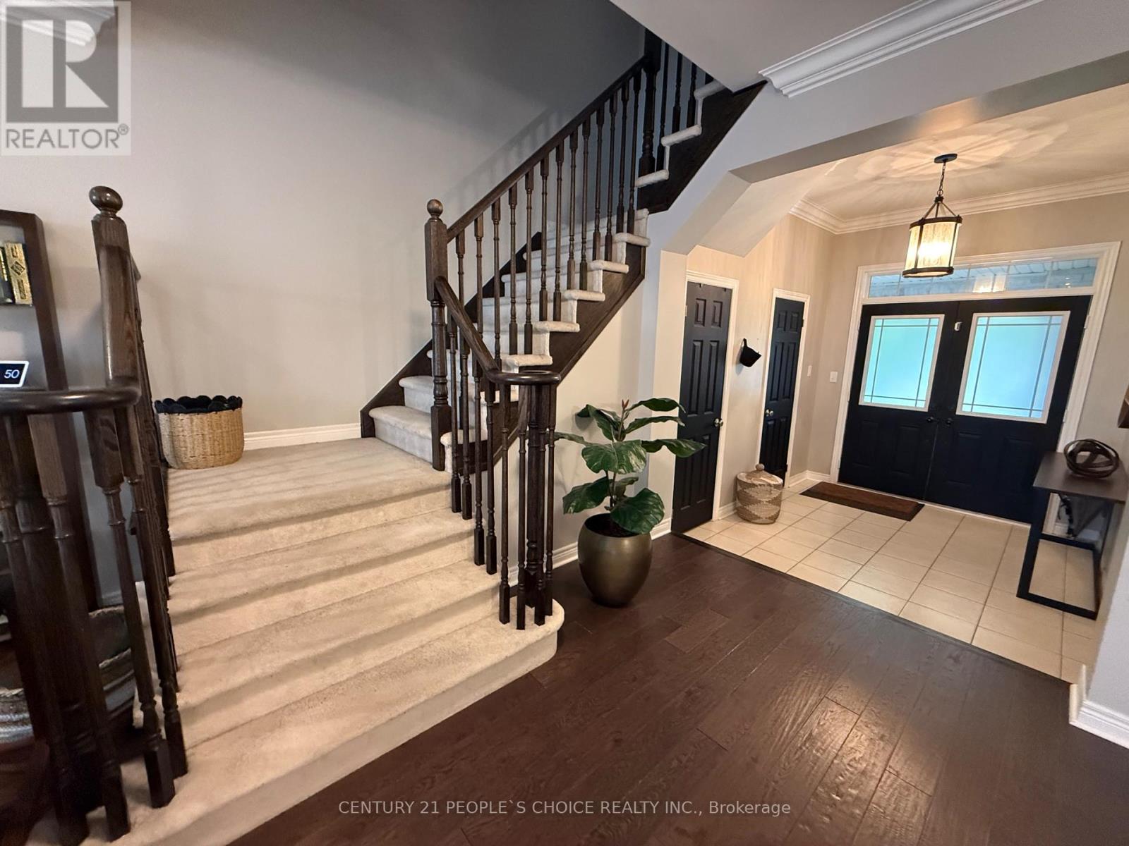Photo 20 of 49 2019 Trawden Way, Oakville ON