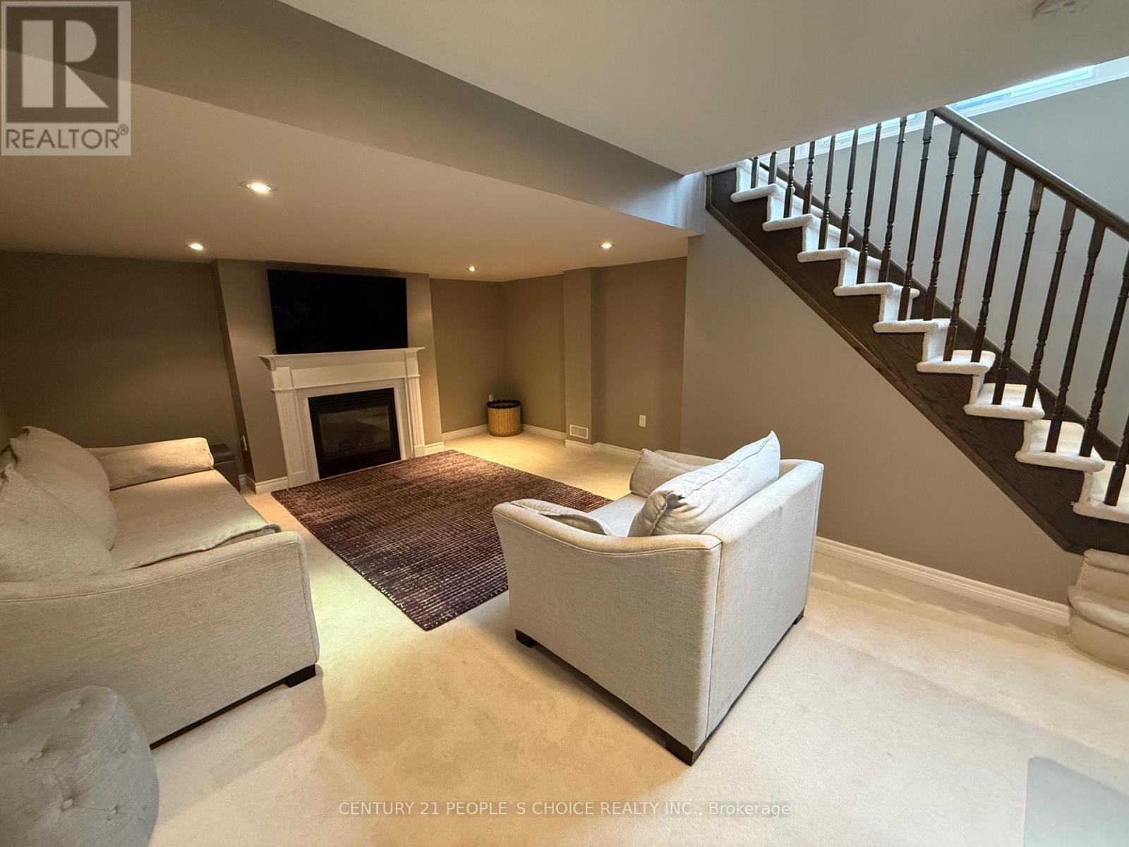 Photo 21 of 49 2019 Trawden Way, Oakville ON