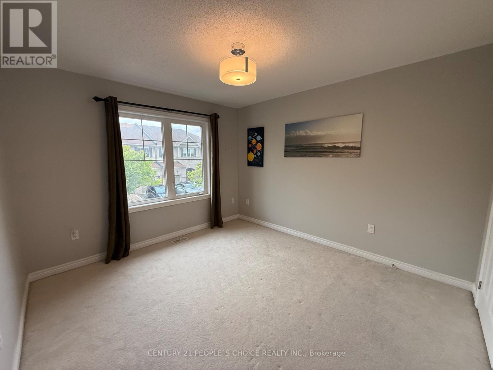 Photo 11 of 49 2019 Trawden Way, Oakville ON