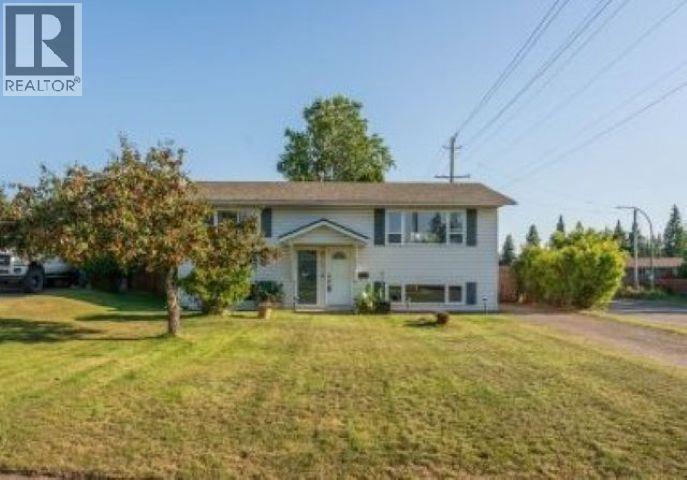 Photo 5 of 199 Mckinley Crescent, Prince George BC