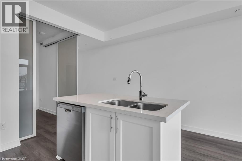 Photo 2 of 470 Dundas Street E Unit 220, Waterdown ON