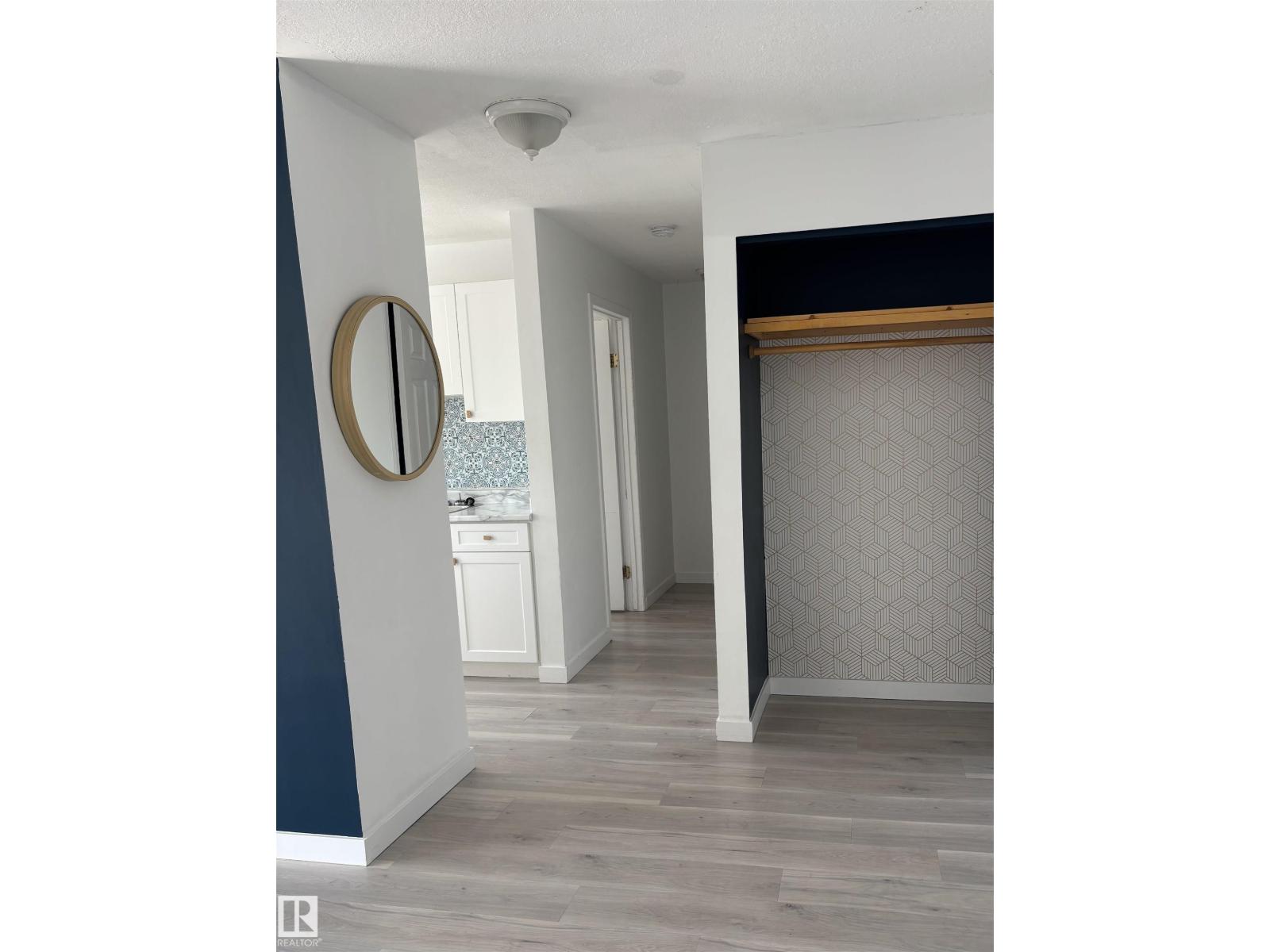 Photo 19 of 203 8930 149 St Nw, Edmonton AB